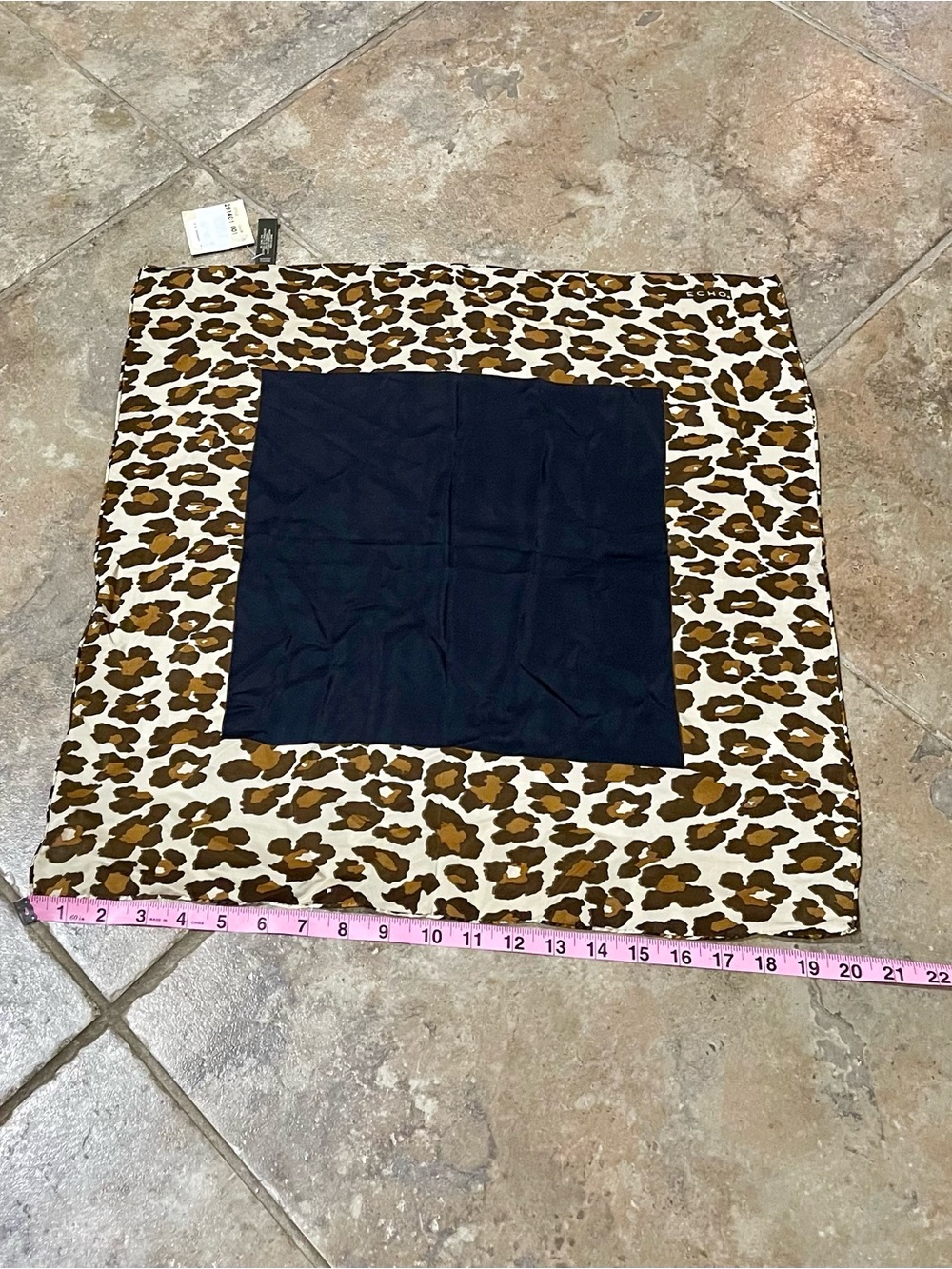 Echo 100% Silk Scarf Leopard Print Border with Black Center NWT 20x20
